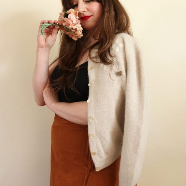 Vintage 50's College Town of Boston Oatmeal Floral Cardigan Lambswool Fine Fur Fiber Sweater